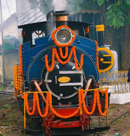 NFR celebrates 146 years of Darjeeling Himalayan Railway’s architectural heritage NFR celebrates 146 years of Darjeeling Himalayan Railway’s architectural heritage