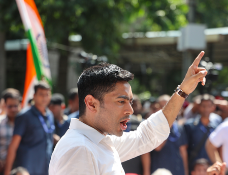 Police complaint filed against Abhishek Banerjee over ‘misleading’ Rejinagar bypoll post Police complaint filed against Abhishek Banerjee over ‘misleading’ Rejinagar bypoll post