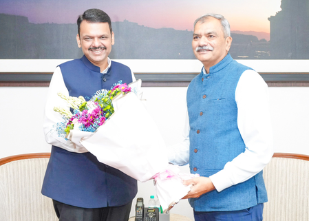 Drug-free Maharashtra: CM Devendra Fadnavis, NCB D-G Anurag Garg discuss strategy