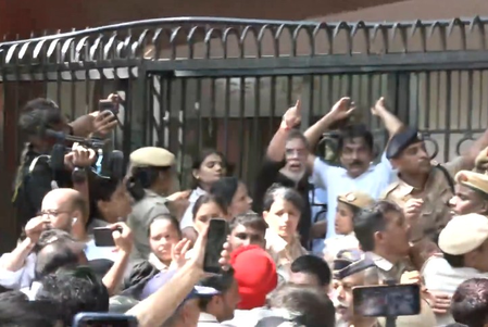INDIA bloc protest: MPs try to push open gates of Akashvani Bhawan INDIA bloc protest: MPs try to push open gates of Akashvani Bhawan