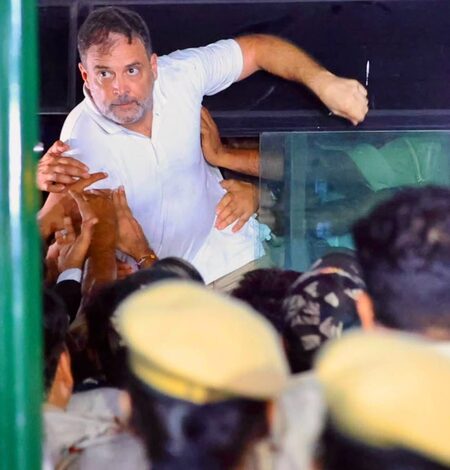FairPoint: Rahul-Priyanka’s aggressive street shows in Oppn’s power game FairPoint: Rahul-Priyanka’s aggressive street shows in Oppn’s power game