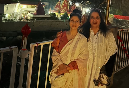 Tanishaa Mukherjee visits Neem Karoli Baba’s Kainchi Dham, says ‘Bulawa Aata Hai’ Tanishaa Mukherjee visits Neem Karoli Baba’s Kainchi Dham, says ‘Bulawa Aata Hai’