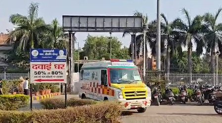 Building collapses in Delhi’s Seemapuri, many feared trapped Building collapses in Delhi’s Seemapuri, many feared trapped