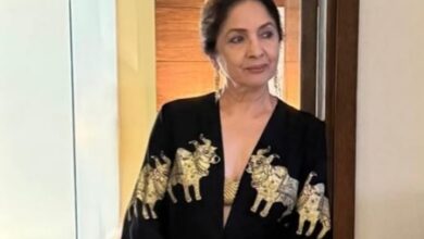 Neena Gupta says ‘Chumbak’ director is extremely fluid, can go up to 50 organic cues for scenes Neena Gupta says ‘Chumbak’ director is extremely fluid, can go up to 50 organic cues for scenes