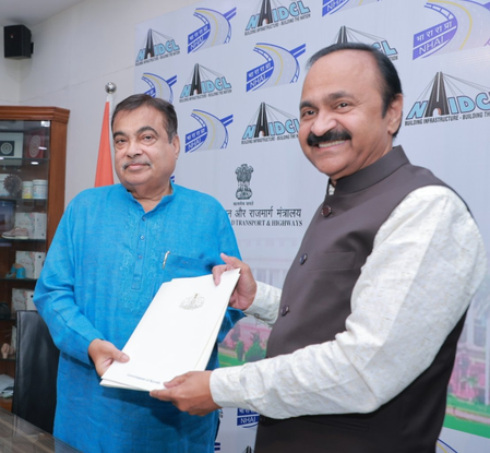 Roads Minister Gadkari assures Kerala CM Satheesan of faster NH-66 work, NH-966 approval in three months Roads Minister Gadkari assures Kerala CM Satheesan of faster NH-66 work, NH-966 approval in three months