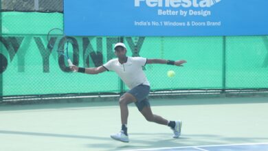 Fenesta Open: Sureshkumar, Sinha set up semi-final clash; partner to reach doubles final Fenesta Open: Sureshkumar, Sinha set up semi-final clash; partner to reach doubles final