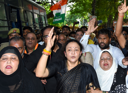 ‘People have right to protest peacefully’: Oppn leaders back CJP’s Jantar Mantar protest ‘People have right to protest peacefully’: Oppn leaders back CJP’s Jantar Mantar protest