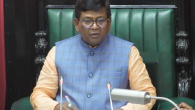 Bengal Speaker seeks fresh application in 10 Trinamool MLAs’ disqualification case Bengal Speaker seeks fresh application in 10 Trinamool MLAs’ disqualification case