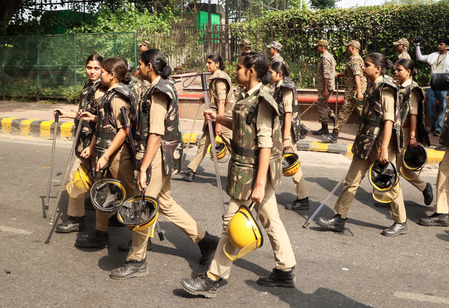 SC issues notice on plea seeking protocol to protect women police personnel during protests SC issues notice on plea seeking protocol to protect women police personnel during protests
