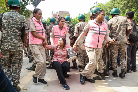 CJP stir: Around 1,000 detained across Delhi CJP stir: Around 1,000 detained across Delhi