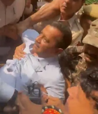 Mamata, Kejriwal among Oppn leaders detained amid protests against CEC Mamata, Kejriwal among Oppn leaders detained amid protests against CEC