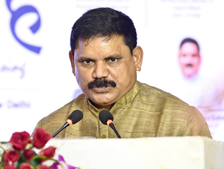 Economic growth must reflect in stronger communities: Minister Economic growth must reflect in stronger communities: Minister