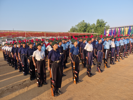 Gujarat: 200 NCC cadets begin training for ‘Rashtriya Ekta Diwas’ parade at Statue of Unity Gujarat: 200 NCC cadets begin training for ‘Rashtriya Ekta Diwas’ parade at Statue of Unity