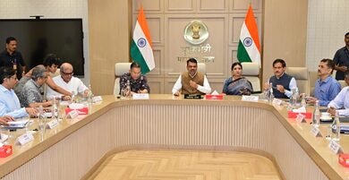 CM Fadnavis directs departments to work in coordination for drought-free Maharashtra CM Fadnavis directs departments to work in coordination for drought-free Maharashtra