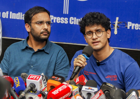CJP gives Delhi Police 24-hour ultimatum to grant permission for Jantar Mantar protest CJP gives Delhi Police 24-hour ultimatum to grant permission for Jantar Mantar protest