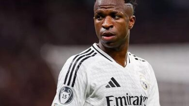 Vini Jr. may miss El Clasico after red card for pulling Villarreal defender’s hair