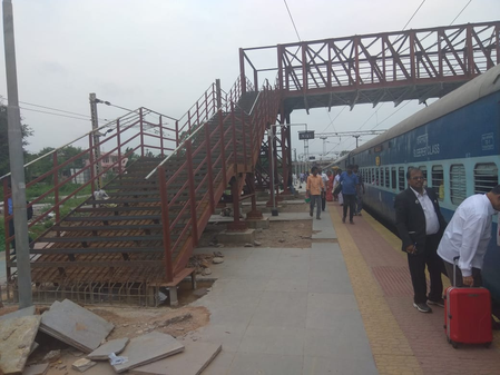 Indian Railways throws open 3,584 jobs for young graduates