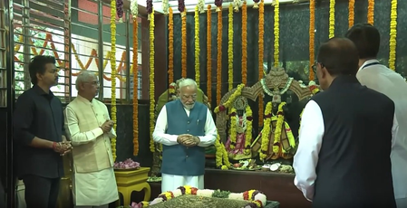 PM Modi offers prayers at Jalakandeswarar temple, visits IIT Madras PM Modi offers prayers at Jalakandeswarar temple, visits IIT Madras