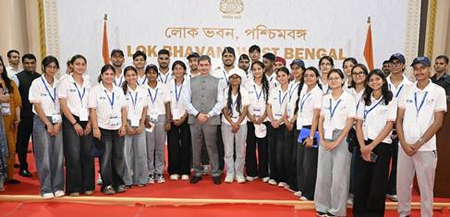 Uttarakhand college students meet Bengal Governor under Yuva Sangam initiative Uttarakhand college students meet Bengal Governor under Yuva Sangam initiative