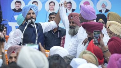 Photo of freedom fighter appeared in Ludhiana voter list, says Congress MP Warring Photo of freedom fighter appeared in Ludhiana voter list, says Congress MP Warring