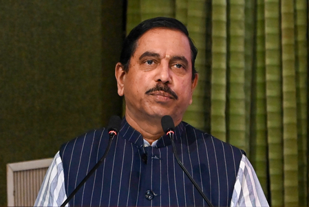 Centre to form joint panel on sugarcane growers’ issues; Joshi calls Delhi meeting successful Centre to form joint panel on sugarcane growers’ issues; Joshi calls Delhi meeting successful