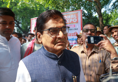 ‘I don’t associate with remarks of Congress president’: SP’s Ram Gopal Yadav criticises Kharge