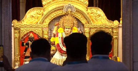 Devotees throng temples on 2nd day of Navaratri dedicated to Goddess Brahmacharini