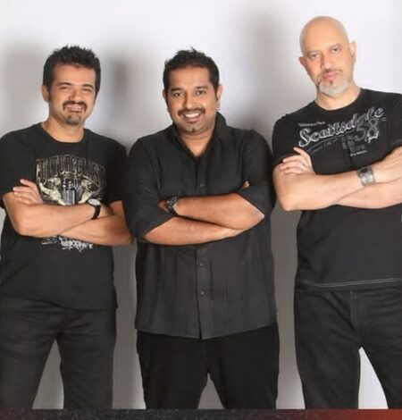 Shankar Mahadevan celebrates brotherhood with Ehsaan Noorani on his birthday Shankar Mahadevan celebrates brotherhood with Ehsaan Noorani on his birthday