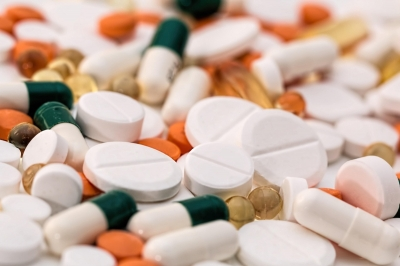 Centre to cap trade margins on cancer drugs, SC calls for broader price review