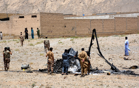 Two Pakistani army pilots killed after training aircraft crashes in Quetta Two Pakistani army pilots killed after training aircraft crashes in Quetta