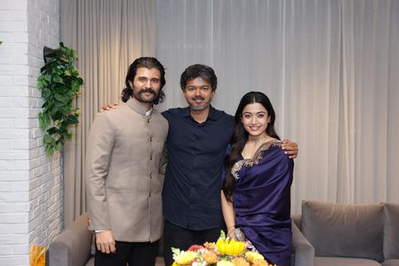 Vijay Deverakonda & Rashmika Mandanna meet CM Thalapathy Vijay, discuss ‘life, work & the world’ Vijay Deverakonda & Rashmika Mandanna meet CM Thalapathy Vijay, discuss ‘life, work & the world’
