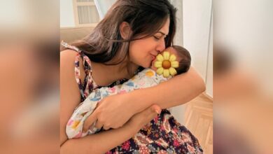 Divyanka Tripathi reveals she gets 5 month old twins on sets of Pati, Patni aur Panga: Difficult to leave them even for 2-4 min Divyanka Tripathi reveals she gets 5 month old twins on sets of Pati, Patni aur Panga: Difficult to leave them even for 2-4 min