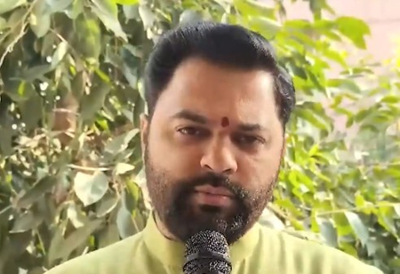 Leaving T’gana issues behind, Revanth Reddy Cabinet busy with INDIA Bloc protest: BJP Leaving T’gana issues behind, Revanth Reddy Cabinet busy with INDIA Bloc protest: BJP