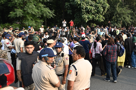 ISI’s digital jihad: 5,000 fake accounts target India amid SIR protests
