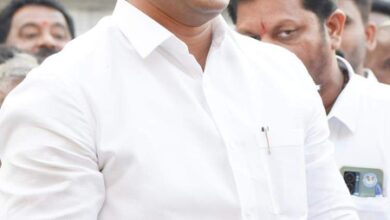 Kadapa MP Avinash Reddy appears before ED in Viveka murder case Kadapa MP Avinash Reddy appears before ED in Viveka murder case