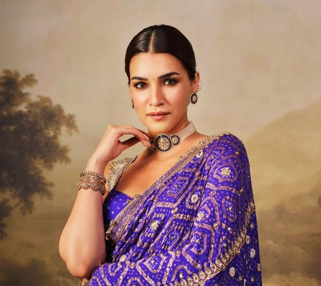 Kriti Sanon to headline untitled horror film Kriti Sanon to headline untitled horror film