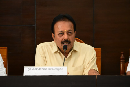 K’taka Minister attacks Kumaraswamy on linking sting Op to CM Shivakumar K’taka Minister attacks Kumaraswamy on linking sting Op to CM Shivakumar
