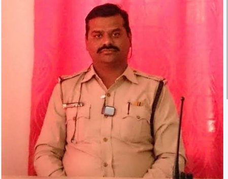 SHO suspended for abusing tribal students during protest in Bhopal SHO suspended for abusing tribal students during protest in Bhopal