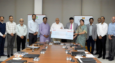 Gujarat govt gets record Rs 384.67 crore dividend from GEL, GTL Gujarat govt gets record Rs 384.67 crore dividend from GEL, GTL