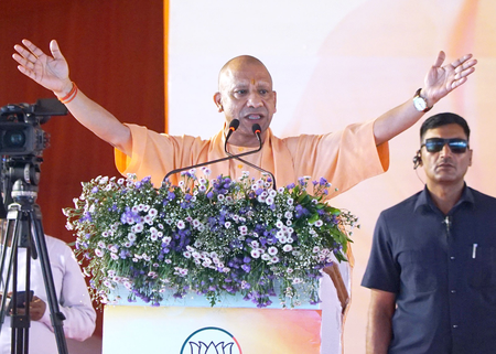 CM Yogi reviews air show preparations in Varanasi, inspects Namo Ghat arrangements CM Yogi reviews air show preparations in Varanasi, inspects Namo Ghat arrangements