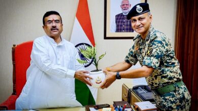 BSF DG thanks Bengal CM for land to bolster border infrastructure BSF DG thanks Bengal CM for land to bolster border infrastructure