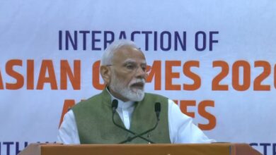 PM Modi interacts with Asian Games participants, receives special mementoes