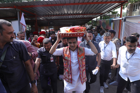 Gujarat Dy CM Harsh Sanghavi offers prayers at Chotila, joins police families’ Garba