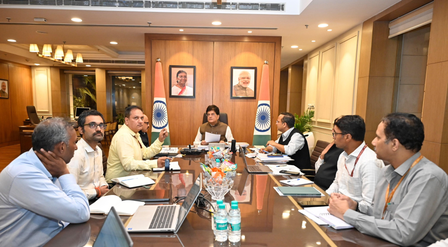 Piyush Goyal reviews reforms to simplify clearances for industry, improve ease of doing biz