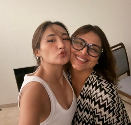 Shilpa Shirodkar calls ‘BB 18’ co-contestant Chum Darang ‘little powerhouse with the gentlest heart’ on b’day Shilpa Shirodkar calls ‘BB 18’ co-contestant Chum Darang ‘little powerhouse with the gentlest heart’ on b’day