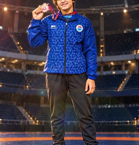 U23 Wrestling Worlds: Komal pockets bronze in 59 kg; Amruta Pujari reaches 72 kg finals