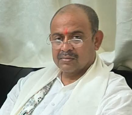 Bihar: Ram Pukar Sinha withdraws from Saran Teachers’ MLC contest, backs JD(U)’s Anand Pushkar Bihar: Ram Pukar Sinha withdraws from Saran Teachers’ MLC contest, backs JD(U)’s Anand Pushkar