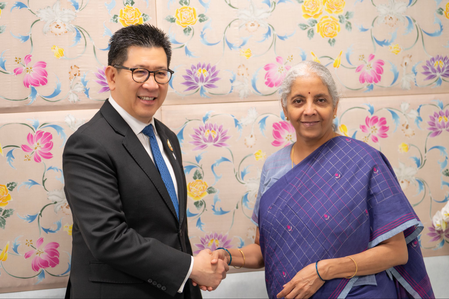 India, Thailand hold talks on cementing strategic partnership India, Thailand hold talks on cementing strategic partnership