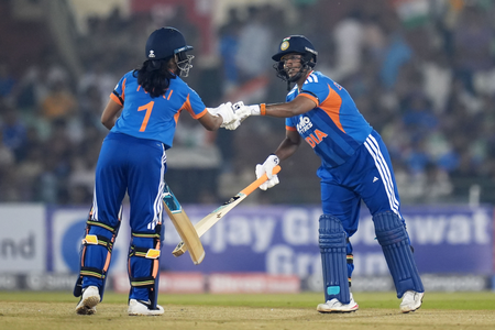 1st T20I: Mindset was to finish the game alongside Niki, says Deepti after rescuing India against Zimbabwe 1st T20I: Mindset was to finish the game alongside Niki, says Deepti after rescuing India against Zimbabwe