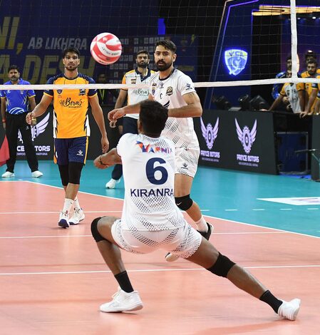 Haryana Hurricanes overcome Punjab AeroStrikers; Ayodhya Garjan sweep Tamil Titans in VCL Super 6 Haryana Hurricanes overcome Punjab AeroStrikers; Ayodhya Garjan sweep Tamil Titans in VCL Super 6